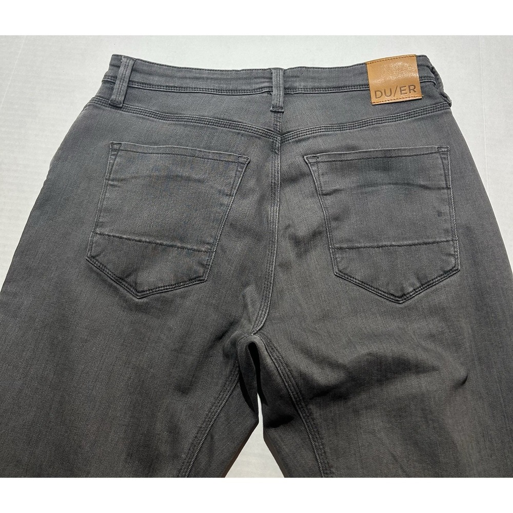 DU/ER Jeans Mens Size 33x34 Grey Denim L2X Relaxed Taper 5-Pocket Stretch EUC - Picture 7 of 11